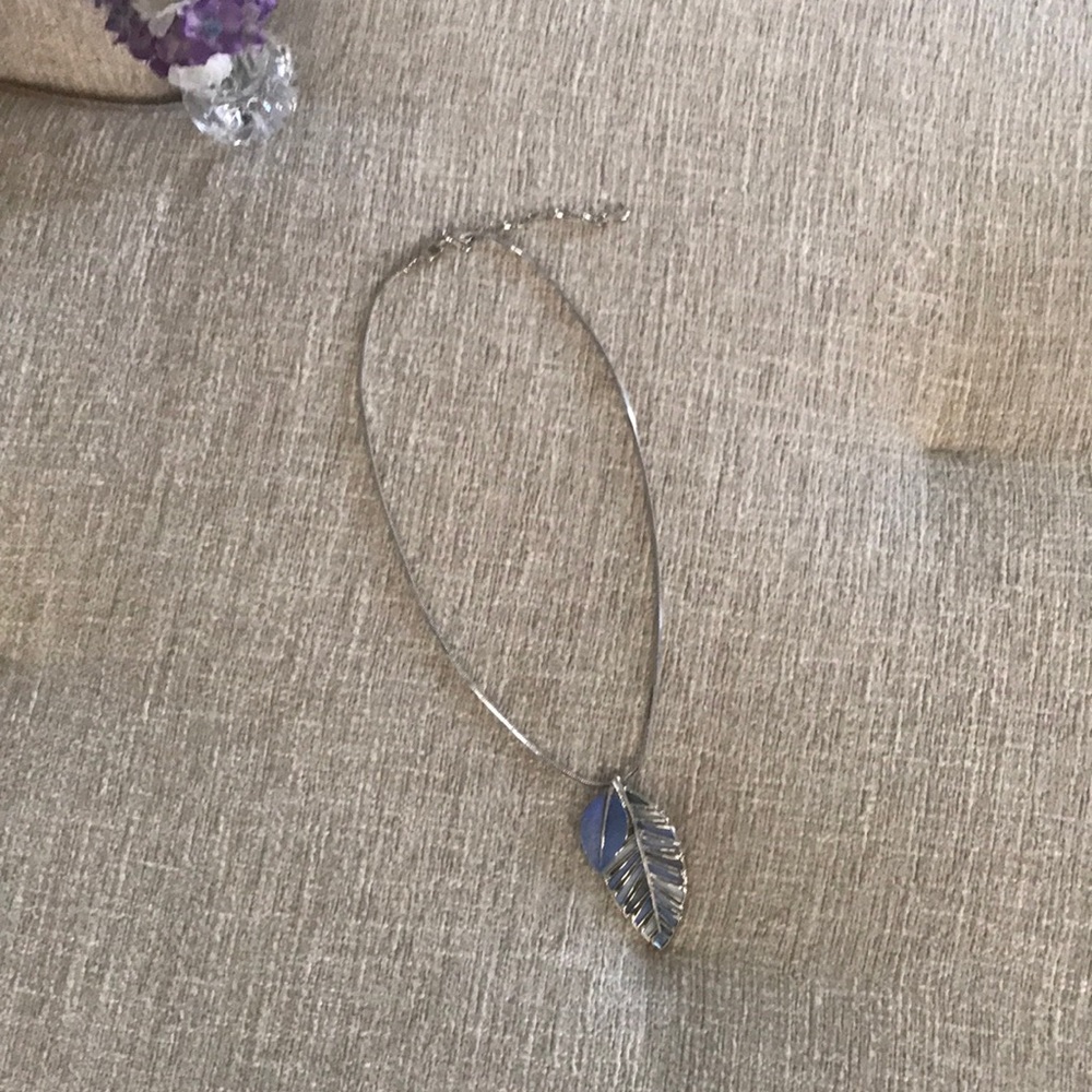 Laura Blue Leaf Silver Statement Vintage Pendant Necklace 🍂